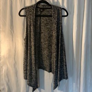 Black cotton vest